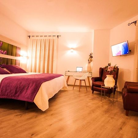 Hotel Hc Zoom Пособланко Экстерьер фото